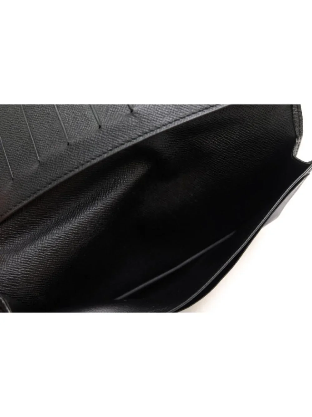 Louis Vuitton Wallet Leather Black Taiga Porto Cartes Credit No Coin Purse